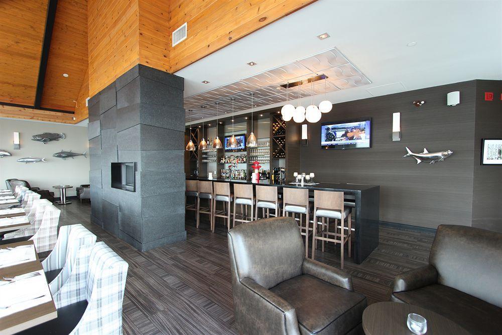Rodd Miramichi Hotel Exterior photo