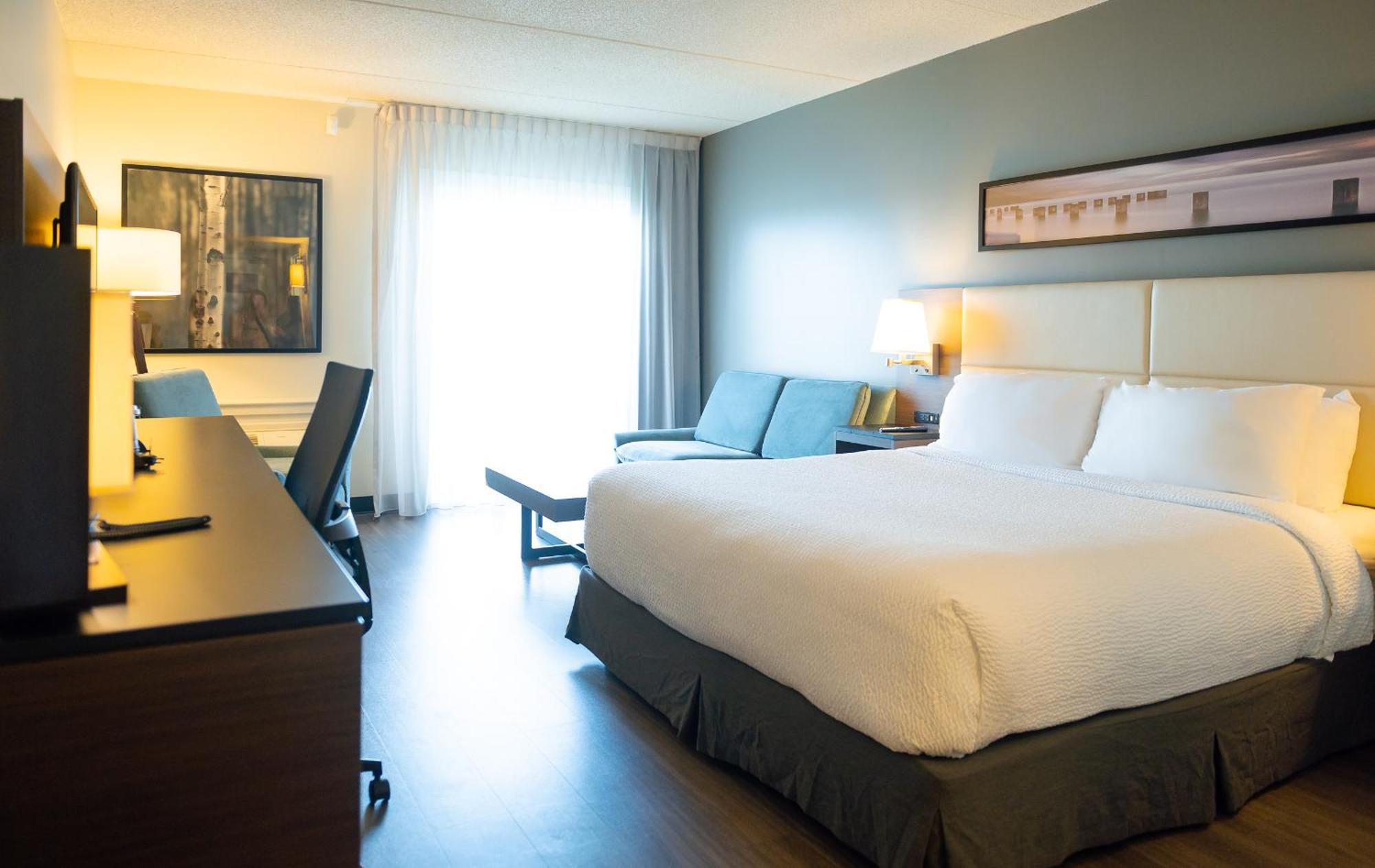 Rodd Miramichi Hotel Exterior photo