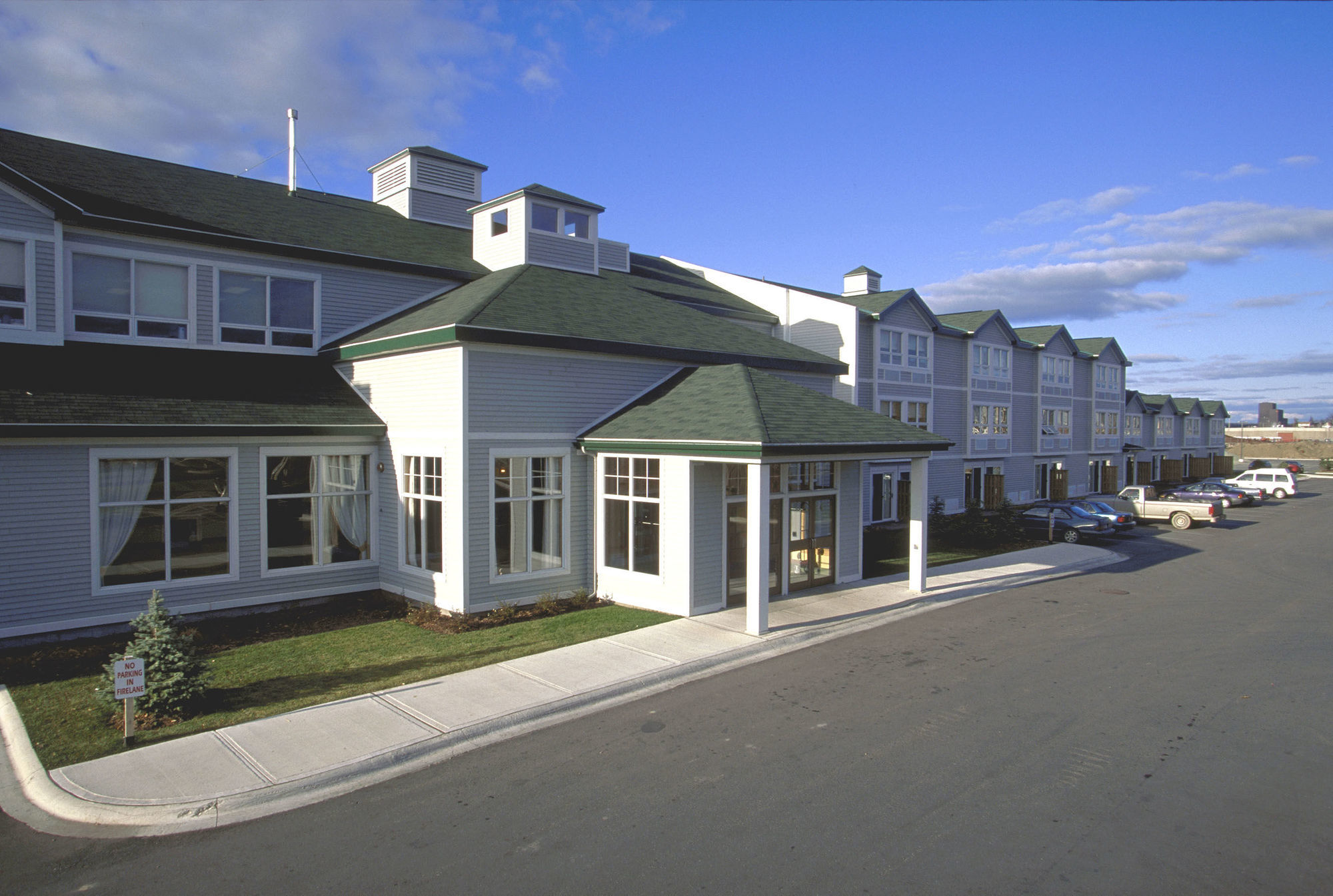 Rodd Miramichi Hotel Exterior photo